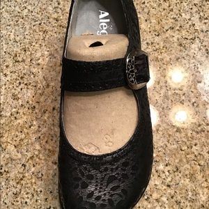 alegria kourtney delicut